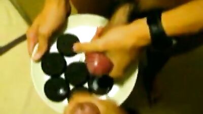 Double Fetish Cumshot Amateurs: Mmm Mmm!