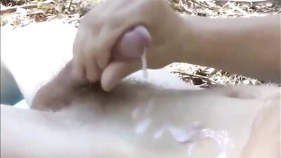 Gay Porn Cum Shots Solo Public Outside - Wank in the Park