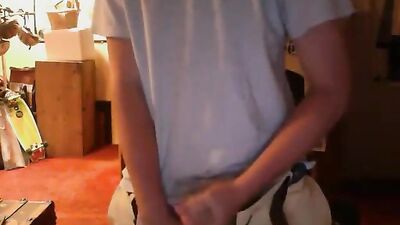 Young Jack Off Kings: Amateur Cum Shots & Handjobs on Cam