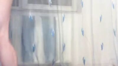 Young & Shy Webcam Boy - Revealing His Ass!