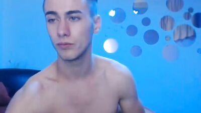 Flashing his cock on cam - Hardcore Web-Cam Solo