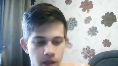 Naked horny dude on cam: Amateur Web-Cam Solo Gay Porn Video