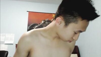 Asian Web-Cam Bisexual Smooth Body Hard Cock Young Guy