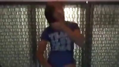 Cumming on The Train: The Ultimate Outdoor Handjob Experience