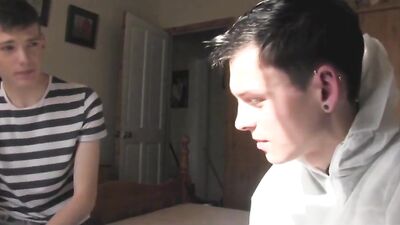 Bareback Boys on a Squeaky Bed: Action-Packed Cumshots with Big Cocks!