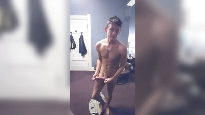 Showing off Naked Revisited: Amateur Web-Cam Fun Returns!