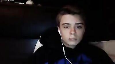 Gay Porn: Cutie on Cam - The Ultimate Web-Cam Solo Experience!