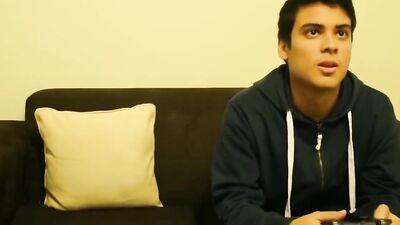¿Por qué no seguiste? * Corto peruano de tema gay