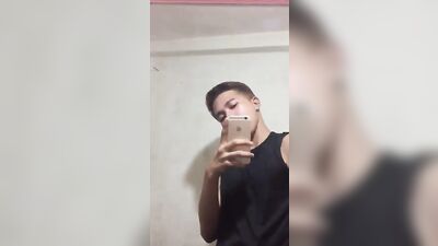 Twink Teen Vids His JO and Cum Shots