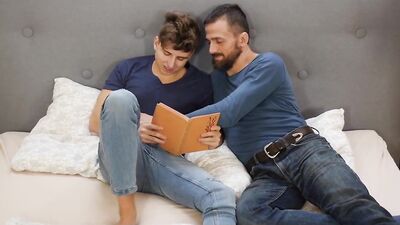 AA Vid - Gay porn cute boy fucked by daddy 4