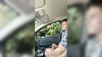 Teen Boy Jerks Off in Car, nice cum shots