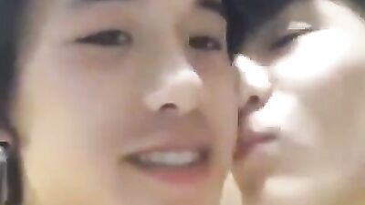 KISS from Thai Stars twinks