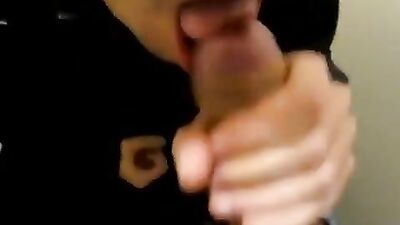 Blowing My Friend Webcam Cumshots Oral Exposure - A Gay Porn Video