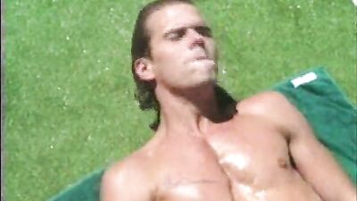 THE POOL BOY - Bareback Action Cum Shots