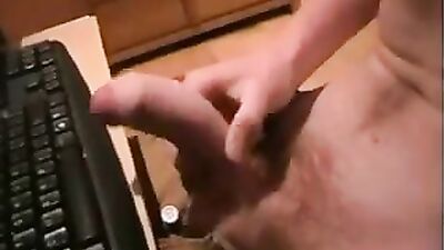 Webcam Solo Cum Shot - The Ultimate Amateur Experience!