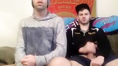 Gay Porn Amateurs - Handjob Cam 512!