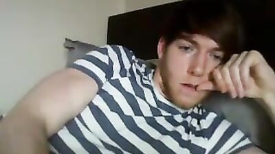 Young And Wild - Amateur Web-Cam Solo For Twinks