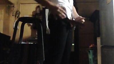 Horny Homecoming - Amateur Cum Shots and Handjobs!