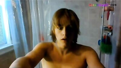 Blond Web-Cam Boy in the Shower!