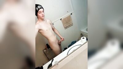 Solo Boy - Gay Porn Video Collection