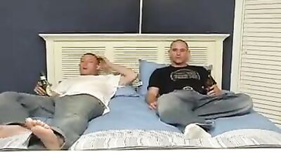 Gay Porn Explosion! Donnie and Jixers Hot Action Video!