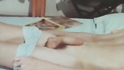 Solo Skateboard Action: The Ultimate Wanker Experience!