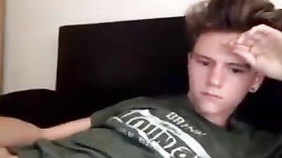 Self-Loving Cum Daddy: Web-Cam Solo Experience