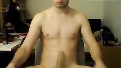 German Muscle Cockslaves Bubble Ass on CamBoy Doggie