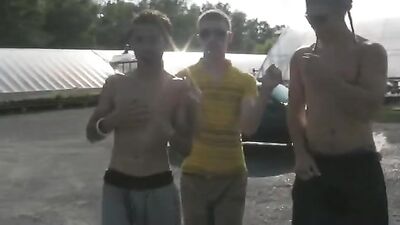 Gay Car Wash: Men in Heat!