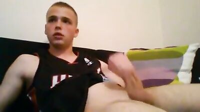 Handjob Amateurs Cum Shots: Cam 635 Revisited!