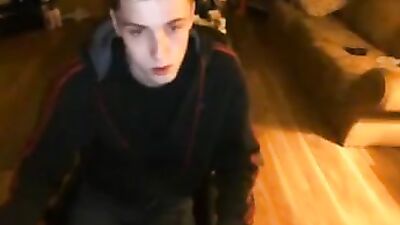 Str8 on cam : Straight Web-Cam Solo Exposure