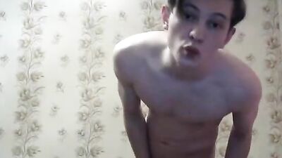 Horny Hung Guy Cams It Up Again in Newest Release!