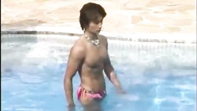 Gay Porn: When Japanese Love Making It Right