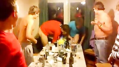 Gay College Game: Straight Dudes Getting Naked!