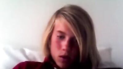 Surfing San Diegos Amateur Blond Boys!