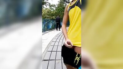 Golden Cum Shots Amateur Handjobs Cam 847: An Explosive Gay Porn Experience!