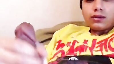 Gay Porn: Amateur Cum Shots Handjob - Upgrade to Cam 872!