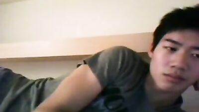 Asian Amateur Cum Shots - Cam 892: Exploring New Heights in Gay Porn!