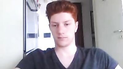 Italian Cutie on Cam: Big Ass and Doggy Style!