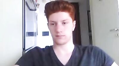 Italian Cutie on Cam: Big Ass and Doggy Style!