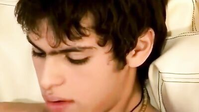 The Afternoon Heat: Josés Gay Porn Adventure