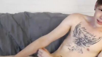 Making Love on Webcam: Amateur Gay Solo Show!