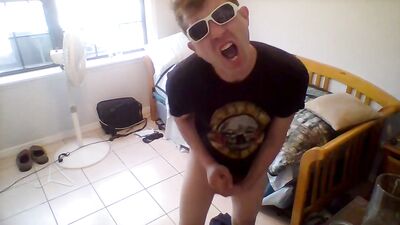 Jerking Off Solo: I Dont Love You Anymore!