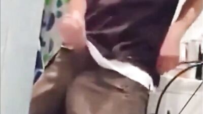 Amateur Cum Shots: Laundry Exposure