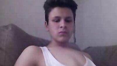 Bosnia & Herzegovinas Cutest Deep Shaved Asshole - Bubble Ass on Cam!