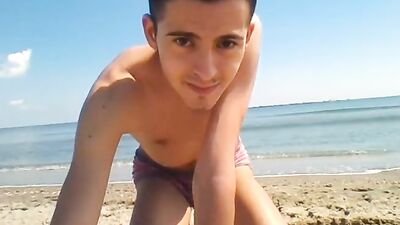Beach Boys: Amateur Web-Cam Solo Adventure