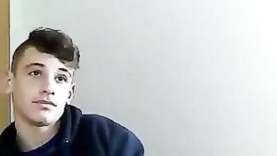 Gay Twinks Hole Show-Up Close and Personal Web-Cam Ass Play!