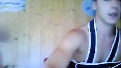 Big Broken Arm Bukkake with Huge Cocks!