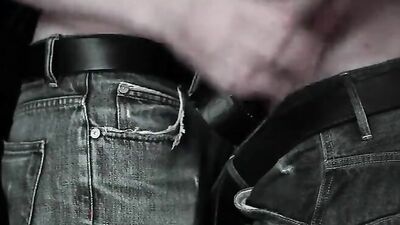 Hot Twinks Bareback: The Ultimate Gay Porn Experience!