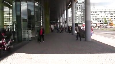 Bareback for Cash - Nice Teen